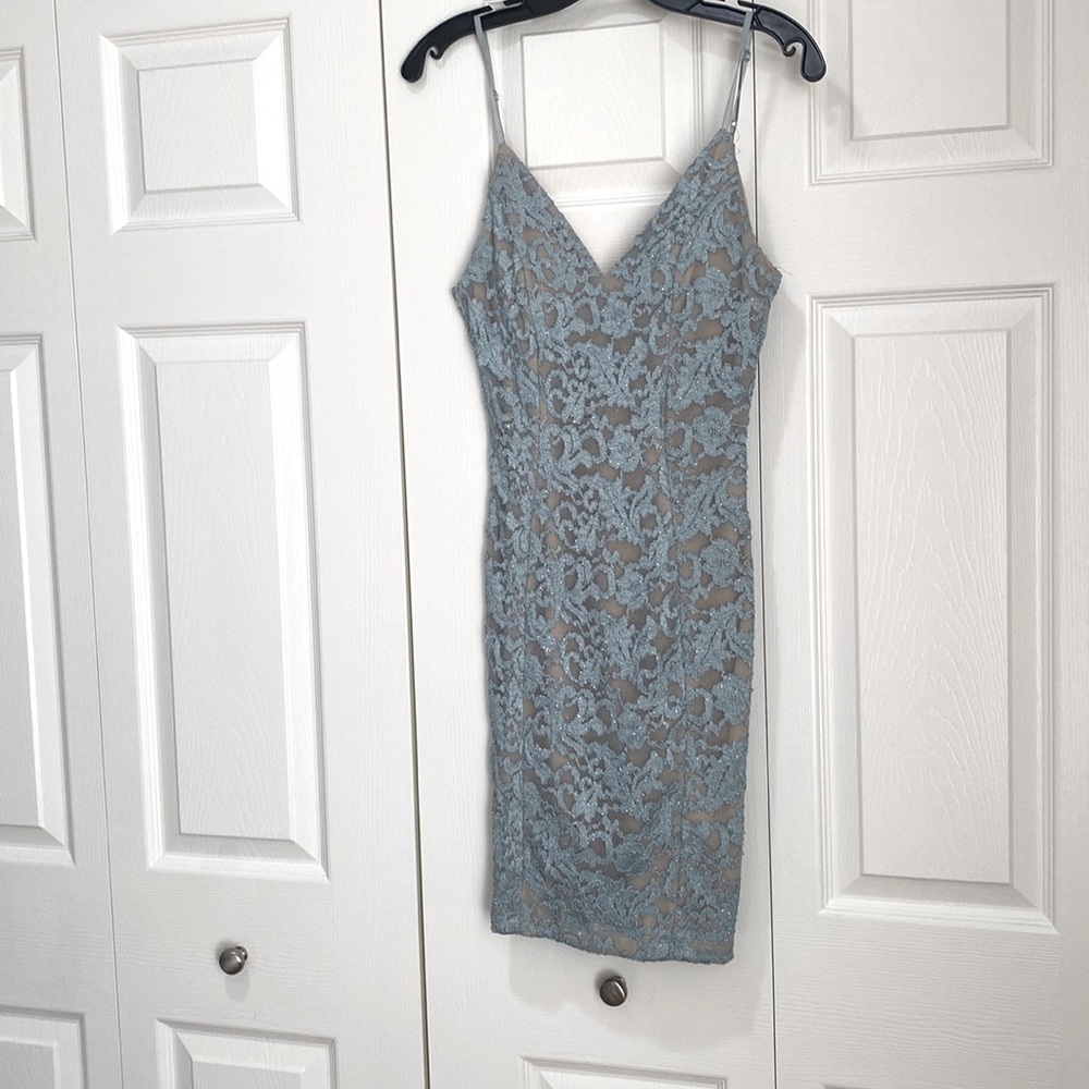 Short fitted lace light blue and nude dress